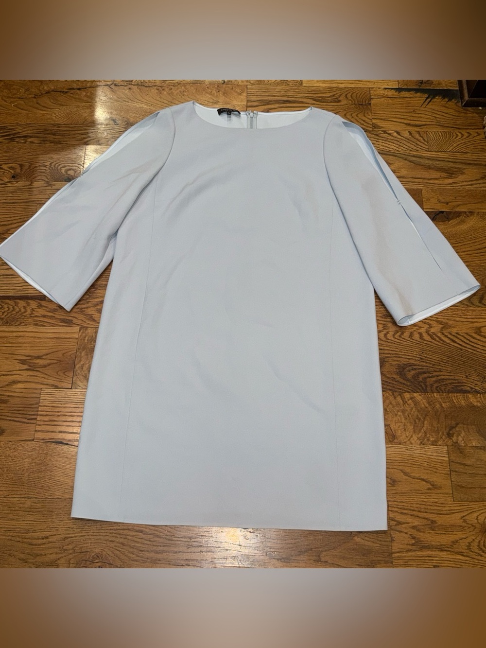 Lafayette 148. Cut-Out Sleeve Minimalist Shift Dress. Ice Blue/Gray. Size Large.